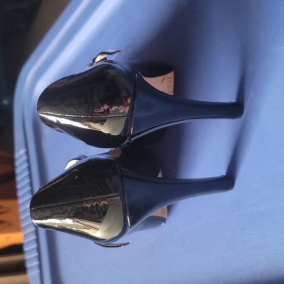 SOLD - Picture 3 of 5